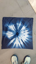 Load image into Gallery viewer, Beginner Shibori: Dye Techniques with Indigo