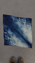 Load image into Gallery viewer, Beginner Shibori: Dye Techniques with Indigo