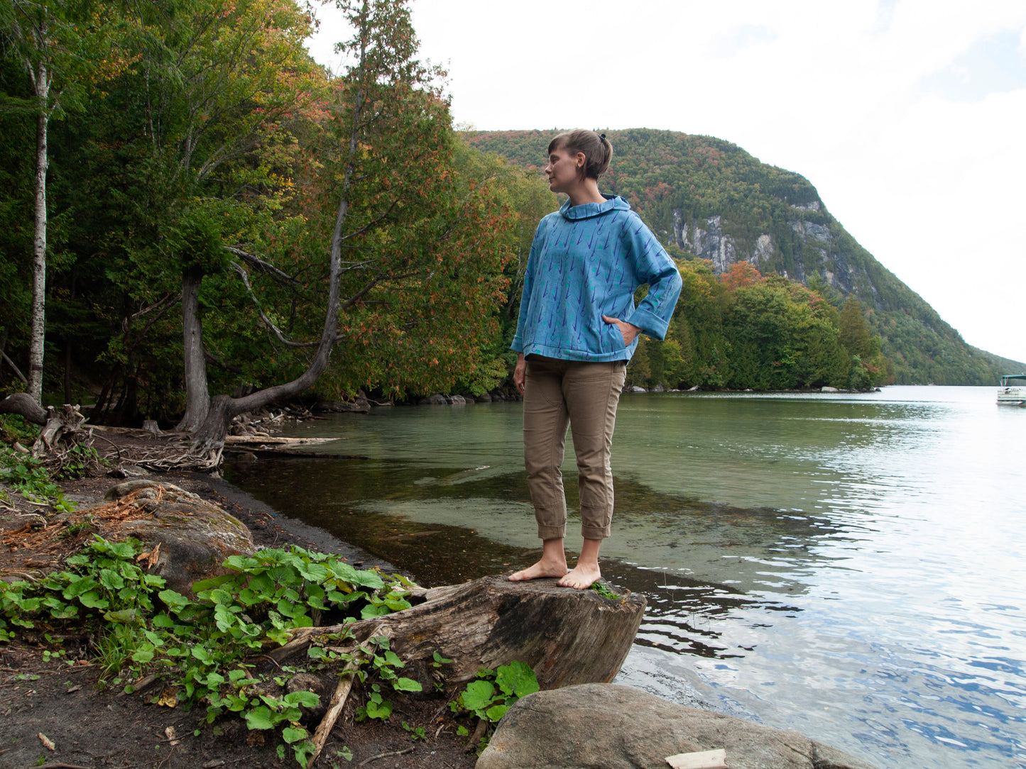 Blue Linen Pullover with Popped Collar