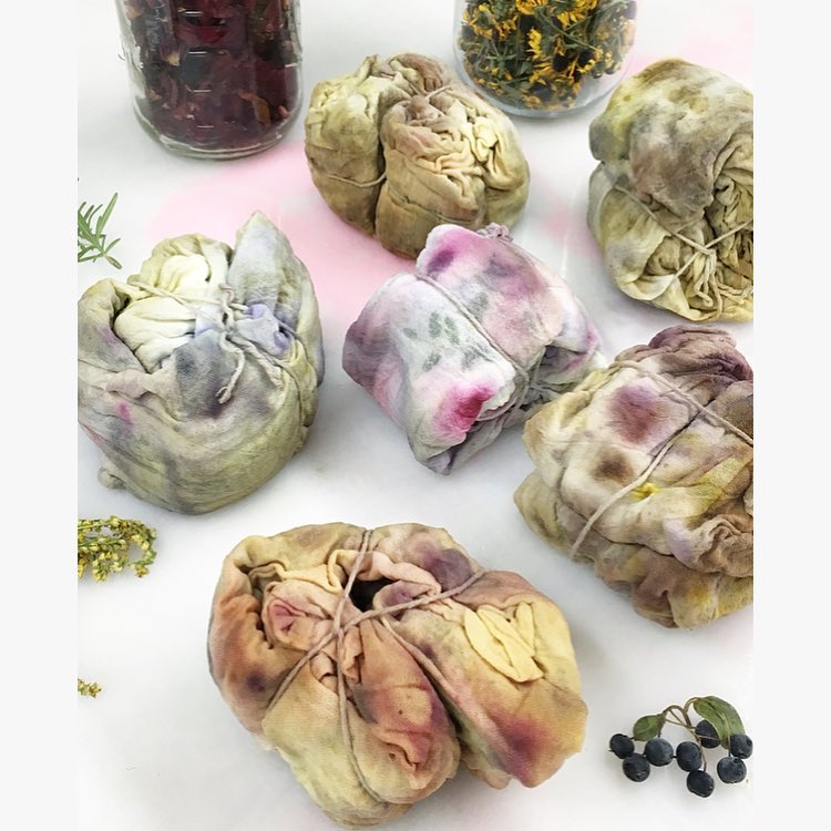 Eco Print, Bundle, Blanket Dyeing and Hammering Flowers // Full Day